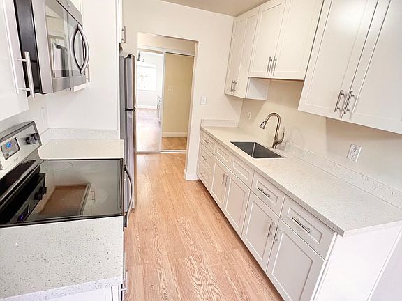 4th image of 610 Masonic Way #6