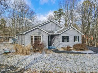 502 Carrock Way, Tamiment, PA 18371