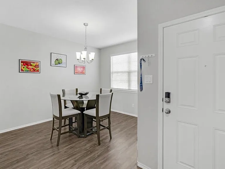 21014 Azelea Field St — Photo 5