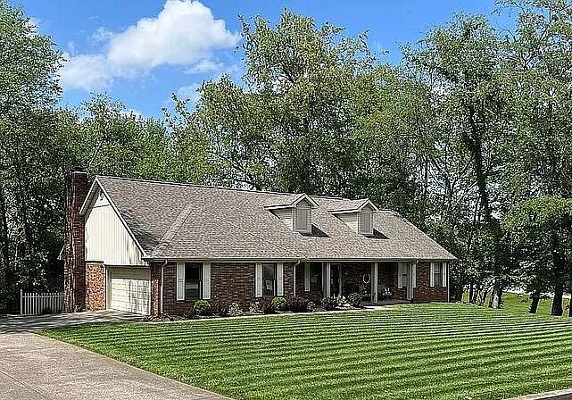 1st image of 114 Wildcat Dr