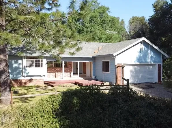 19500 Moroni Ln, Grass Valley, CA 95949