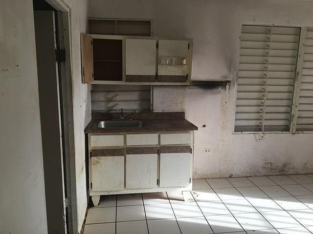 2nd image of 474 Ave Simon Madera