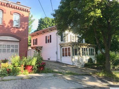 30 N Franklin St, Athens, NY, 12015