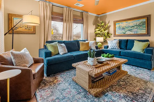 701 S Sowell St #701 Photo 1