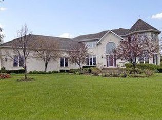 22449 Foxtail Dr, Kildeer, IL 60047
