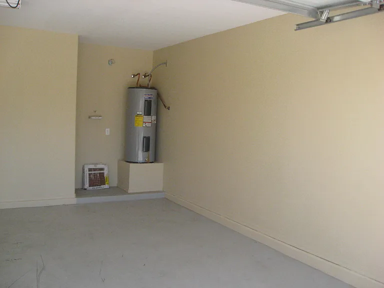 43350 W Elizabeth Ave — Photo 24