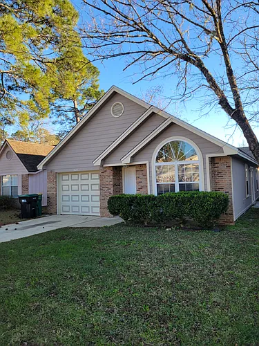 3024 Yorktown Cir Photo 1