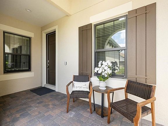 4th image of 27540 JANZEN COURT
