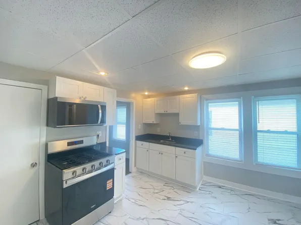 7 Commercial St, Nashua, NH