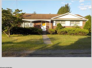 304 Spruce St, Parsons, WV 26287