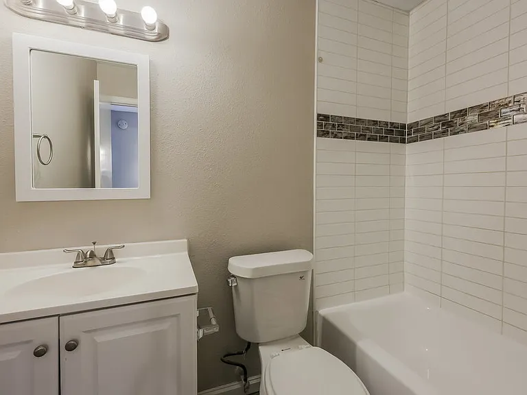 2811 Galemeadow Dr #2 — Photo 14