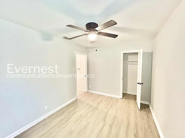 4328 Waits Ave — Photo 9
