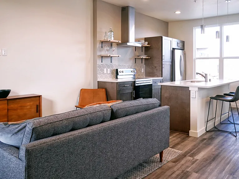 4305 Central Ave NE — Photo 34