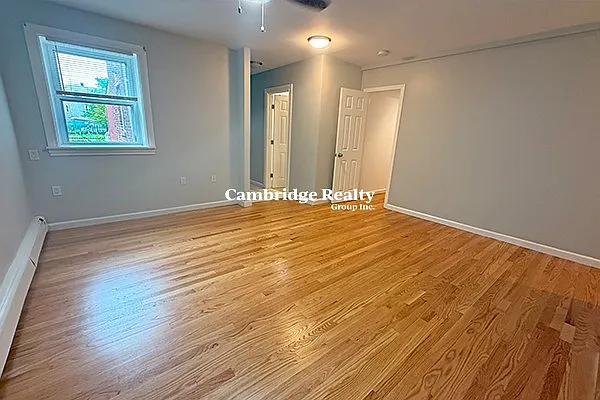 27-29 Lambert St #1T — Photo 6