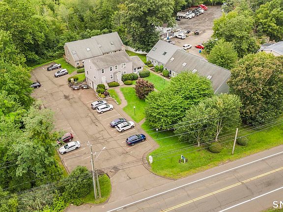 2nd image of 8 Grove Court #8