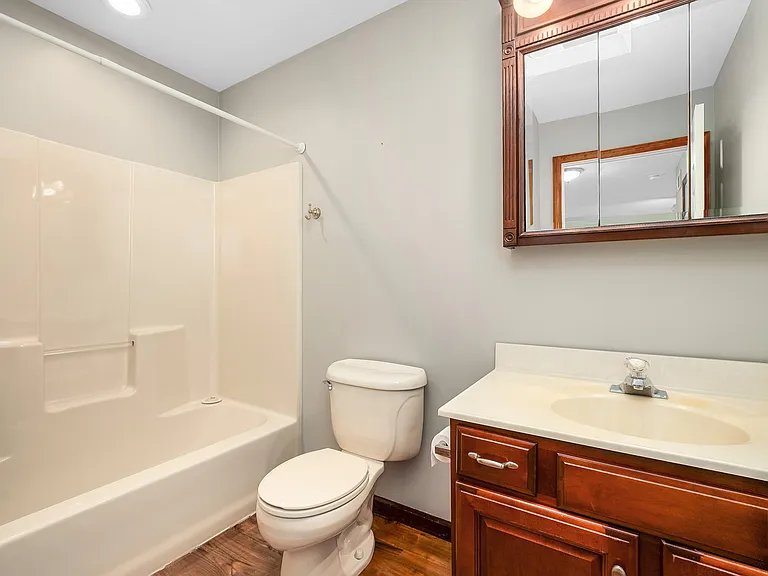 299 Garden Hill Dr — Photo 32