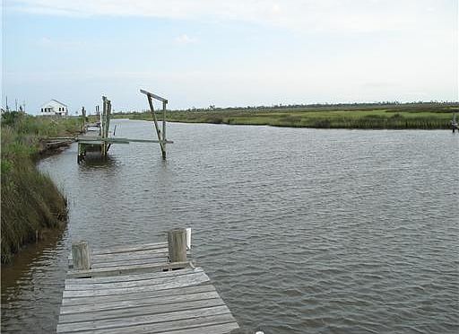 1st image of Lambert Ln
