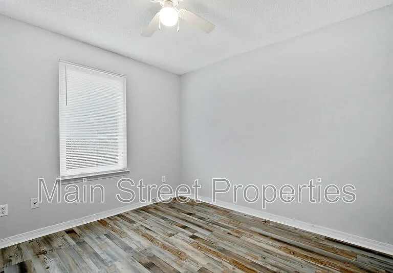 9075 Caribbean Dr — Photo 9
