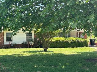 404 S Fox St, Wayne, OK 73095