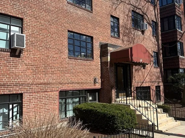 69-69A Strathmore Rd, Brighton, MA 02135