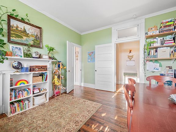 5th image of 1609 Campbell Ave