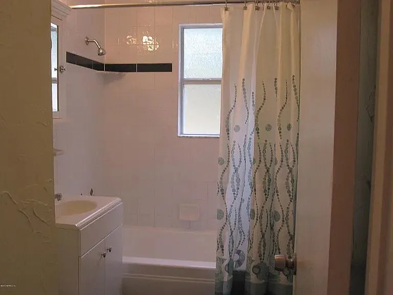 434 Hayton Ave — Photo 10
