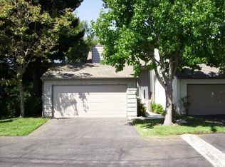 866 Erickson Ln, Foster City, CA 94404