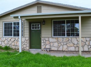 631 7th St, Clarkston, WA 99403