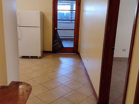 4th image of 2247 S 17th Ave