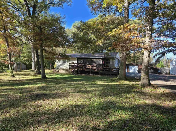 8255 S 900 W, San Pierre, IN 46374