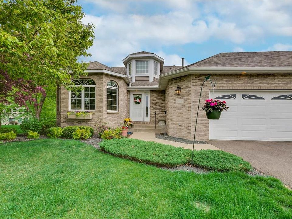 1st image of 3610 Zanzibar Ln N
