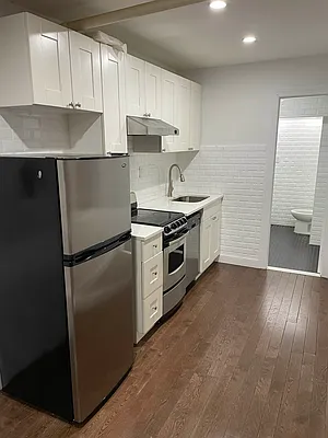 Rented by The MJS Group NY LLC | media 10