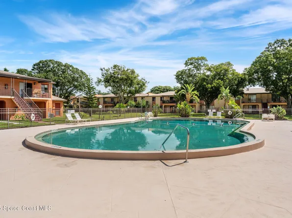 176 San Juan Cir, Melbourne, FL 32935