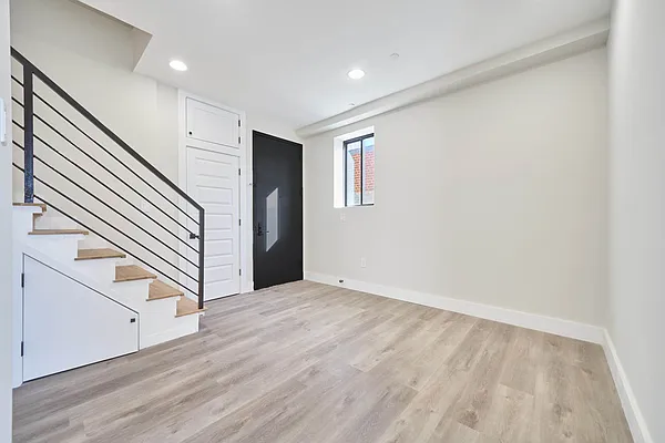 Rented by Living New York | media 7