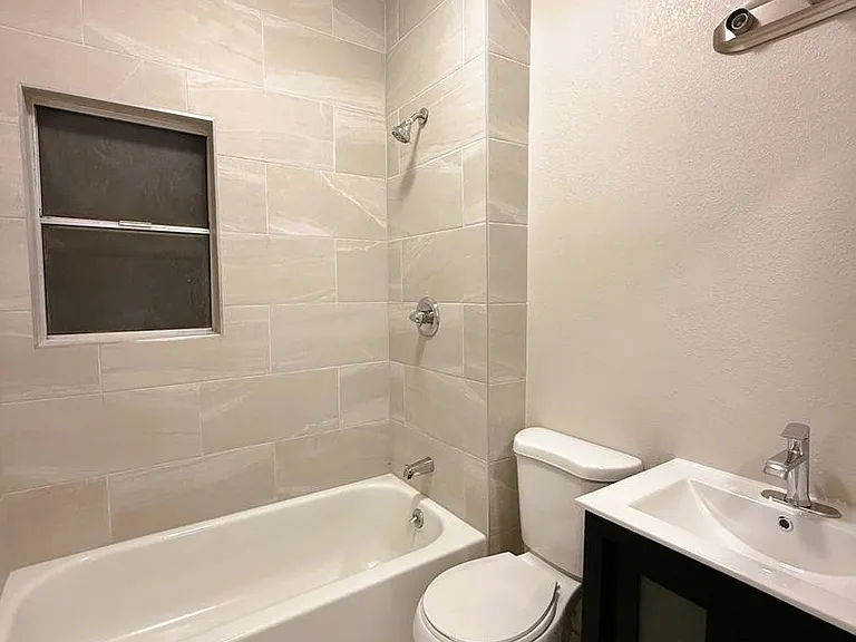 5634 College Ave — Photo 11