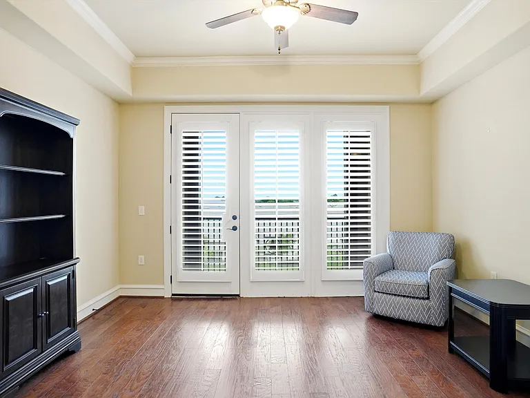 301 Watermere Dr #414 — Photo 11