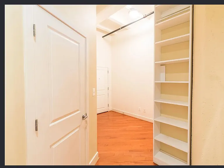 1701 Kalorama Rd NW — Photo 15