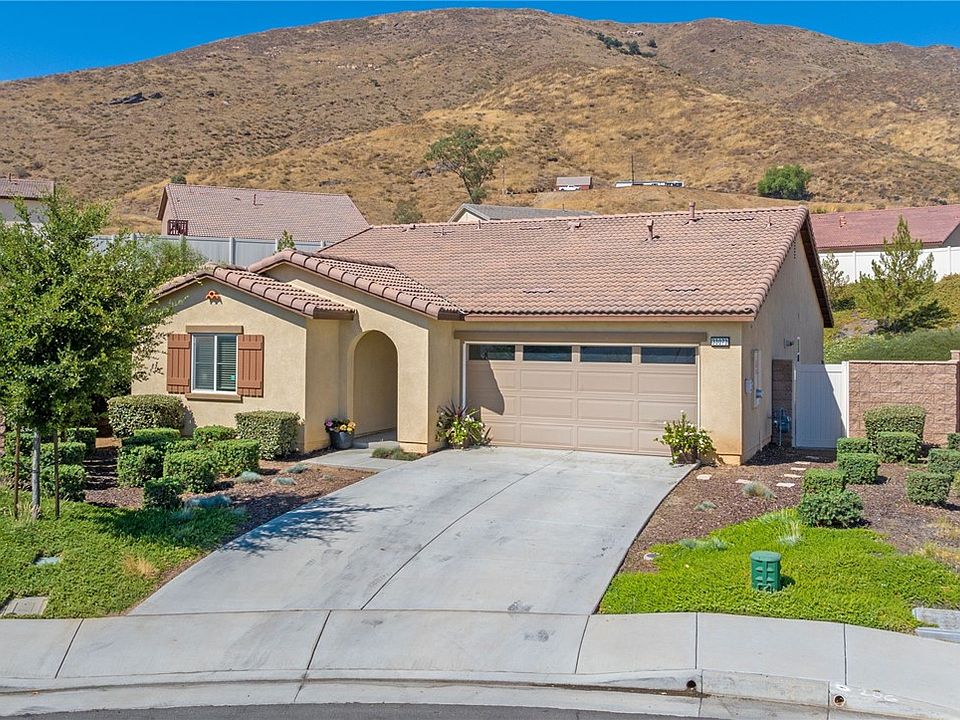 1st image of 33073 Big Range Dr