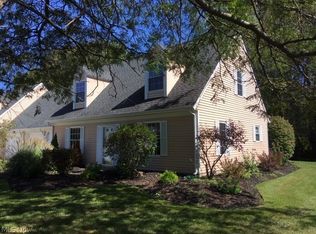 7569 Andrea Dr, Mentor, OH 44060
