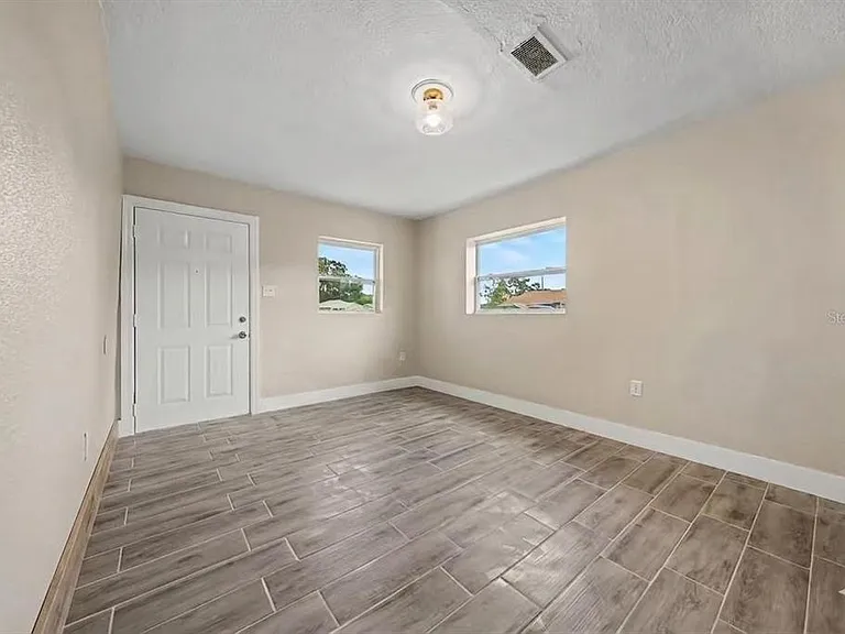 769 Willie Mays Pkwy — Photo 3