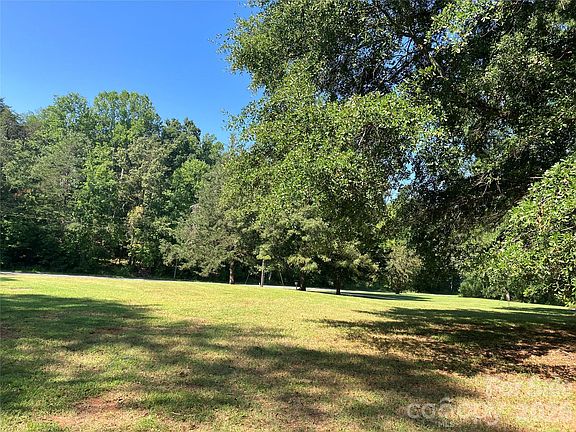 5th image of 745 Lake Davis Rd