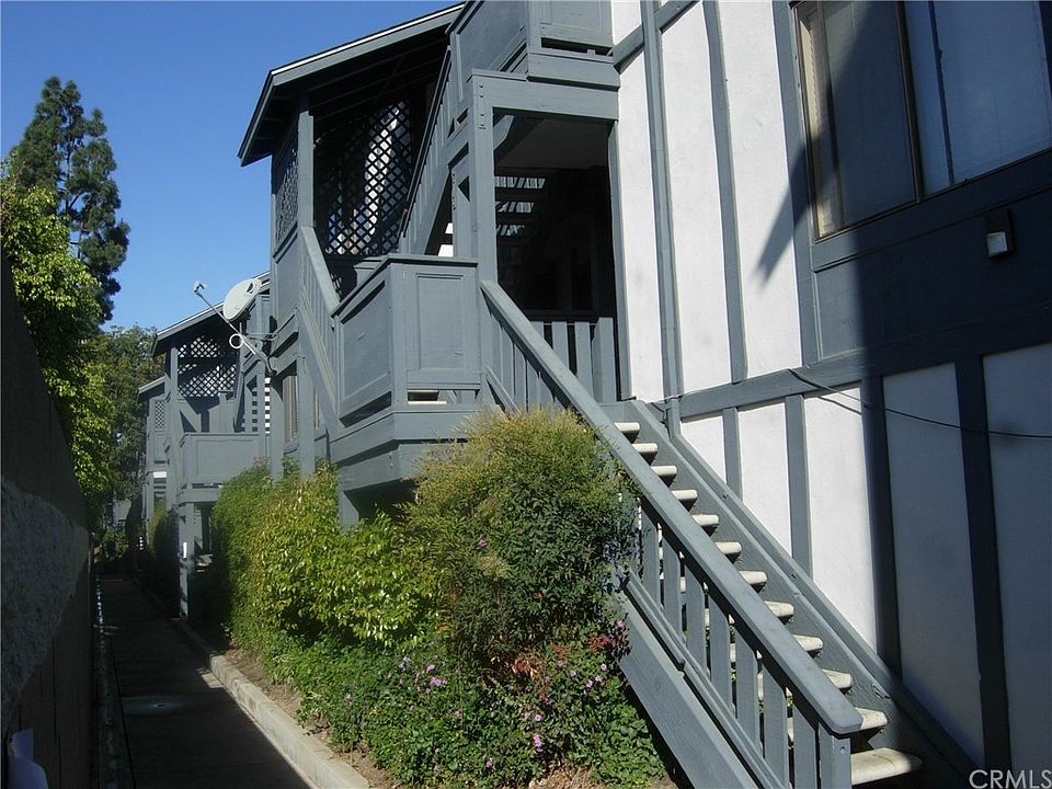 1st image of 3022 W Cheryllyn Ln #12