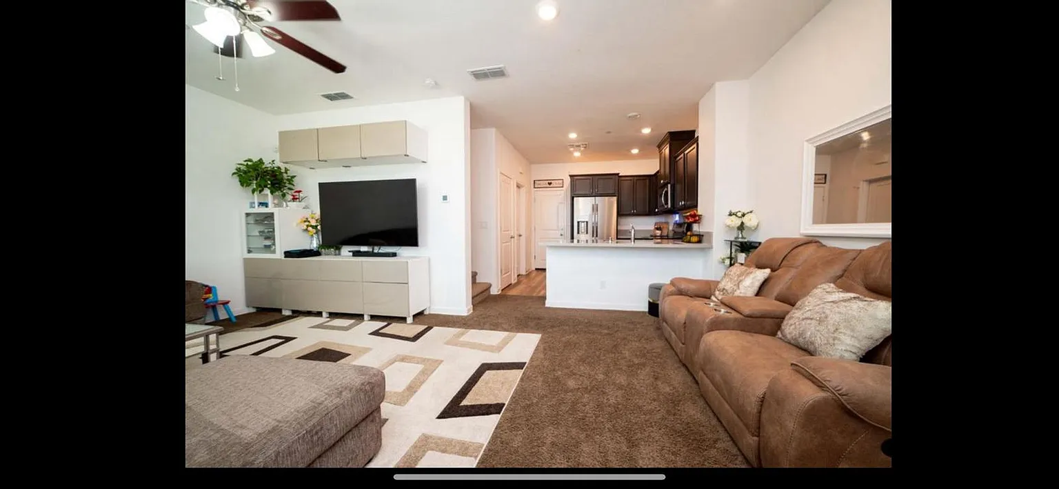 5301 E Commerce Way Unit 74103 photo 1