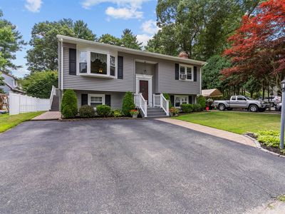 16 Hawkins St, Smithfield, RI, 02828