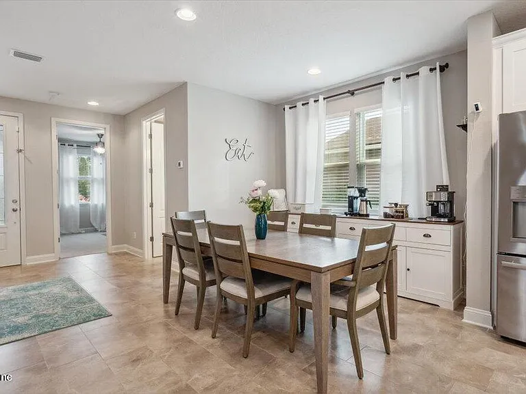 1120 Persimmon Dr — Photo 12