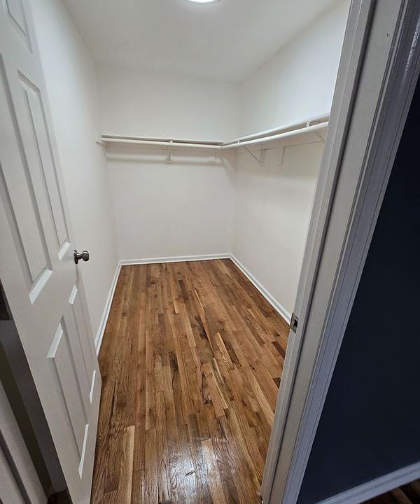 2nd image of 115 Fabyan Pl #1