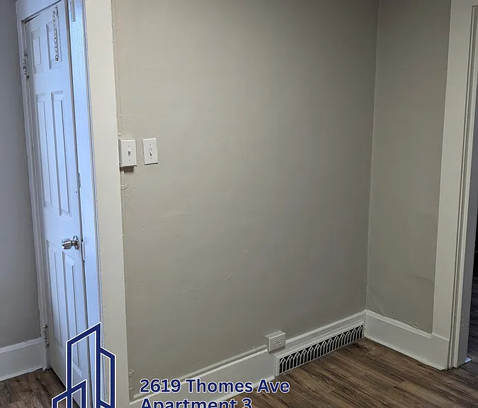 2619 Thomes Ave #3 — Photo 8