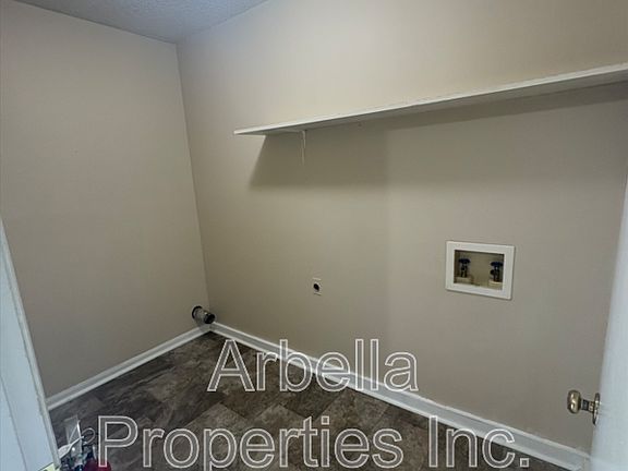 4th image of 103 S Beech St APT 14