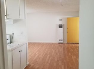 18300 Napa St UNIT "J", Northridge, CA 91325