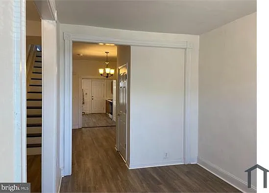 3 bed, $1,600 — Photo 3
